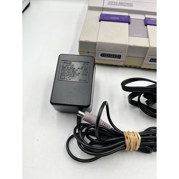 Super Nintendo SNES System Console With OEM Controller Authentic & Clean!!